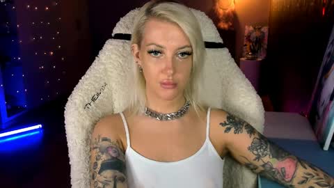 Miley online show from 04.05.26