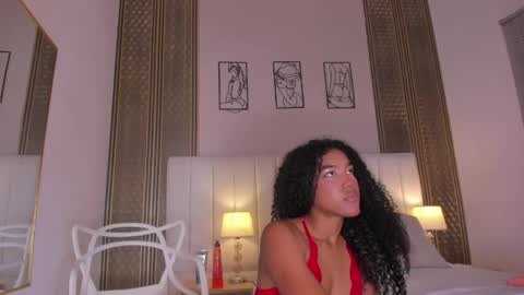 Snapshot of tyla_cb chatting on 05.21.26 TYLA online show from 05.21.26