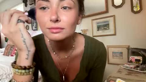 tylababyy online show from 04.13.26