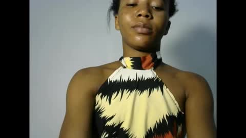 Snapshot of tylaluv chatting on 10.08.25 Jelena online show from 10.08.25