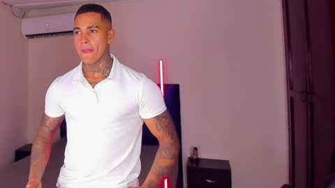 tyler_bell_ online show from 03.27.26