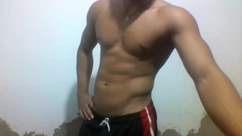 Snapshot of tyler_gold823 chatting on 02.15.25 Tyler online show from 02.15.25