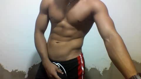 Snapshot of tyler_gold823 chatting on 03.03.25 Tyler online show from 03.03.25