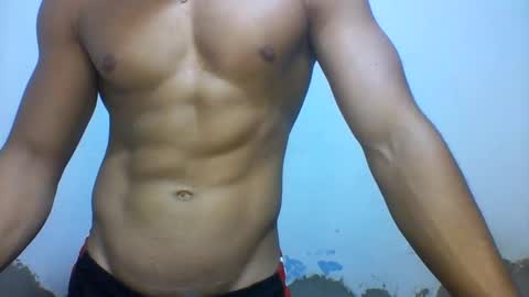 Snapshot of tyler_gold823 chatting on 03.11.25 Tyler online show from 03.11.25