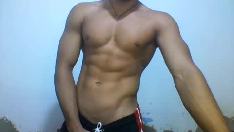 Snapshot of tyler_gold823 chatting on 03.12.25 Tyler online show from 03.12.25