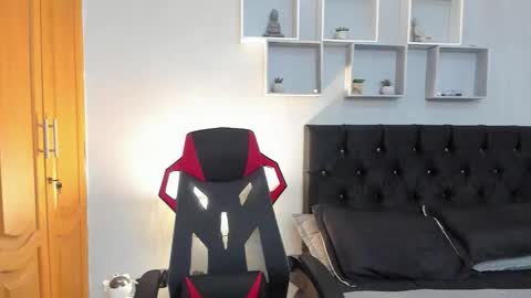 Snapshot of tyler_hank1 chatting on 03.17.26 tyler_hank1 online show from 03.17.26