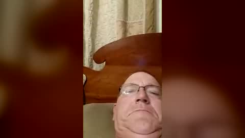 Snapshot of tyluroop chatting on 07.20.26 tyluroop online show from 07.20.26