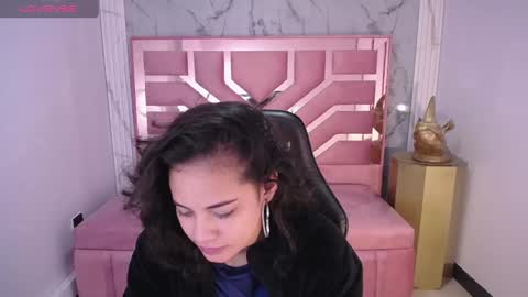 Snapshot of tyna_ch chatting on 12.06.24 TYNA online show from 12.06.24
