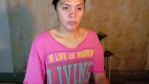 Snapshot of tynovaria chatting on 05.25.26 tynovaria online show from 05.25.26