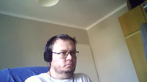 Snapshot of tyradi1991 chatting on 08.09.26 tyradi1991 online show from 08.09.26