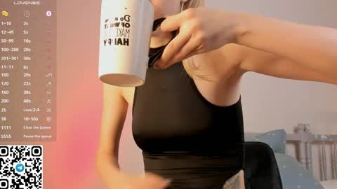 Christine 3 Next broadcast tomorrow at 2100 GMT 5 online show from 04.27.26