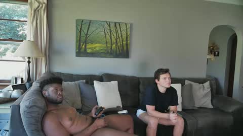 Snapshot of tywithbruno chatting on 10.02.25 Tywithbruno online show from 10.02.25