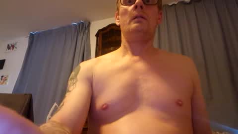 Snapshot of u2232739082 chatting on 05.16.26 u2232739082 online show from 05.16.26