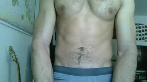 Snapshot of uhhuhyea chatting on 12.30.24 uhhuhyea online show from 12.30.24