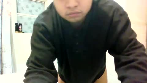 Snapshot of ukelelexd chatting on 03.05.25 RickAoR19 online show from 03.05.25