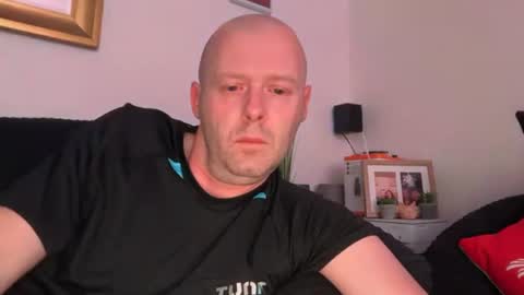 Snapshot of ukmatty3 chatting on 06.21.26 ukmatty3 online show from 06.21.26