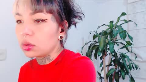 Martina online show from 10.31.25