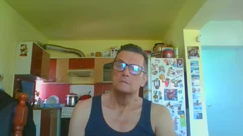 Snapshot of ulmeni7 chatting on 04.27.26 ulmeni7 online show from 04.27.26