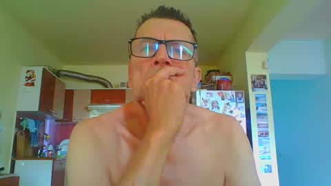 Snapshot of ulmeni7 chatting on 06.22.26 ulmeni7 online show from 06.22.26