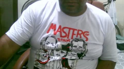 Snapshot of ulmo_br chatting on 01.01.25 ulmo_br online show from 01.01.25