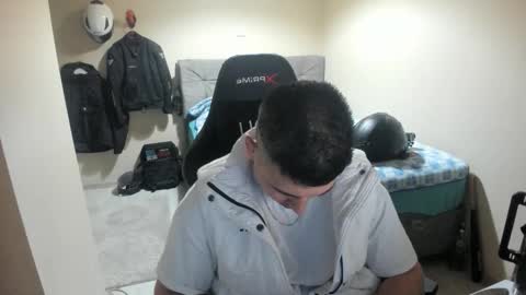 Snapshot of ulxer chatting on 05.09.26 hi im mike tyson - online show from 05.09.26