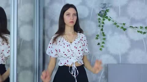 Liliane online show from 03.13.26