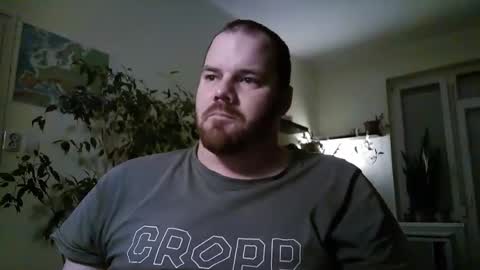 Snapshot of uncut_strong chatting on 02.15.26 Uncut Strong online show from 02.15.26