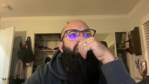 Snapshot of uncutbeard129840 chatting on 09.24.25 uncutbeard129840 online show from 09.24.25