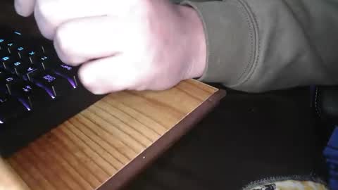 Six online show from 04.02.26