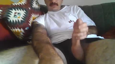 Snapshot of uncutgems818 chatting on 10.05.25 uncutgems818 online show from 10.05.25