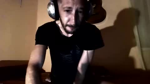 underguy19 online show from 09.13.25