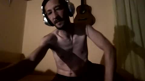 underguy19 online show from 10.08.25