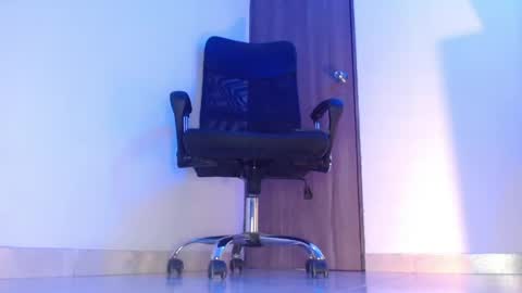   online show from 04.29.26