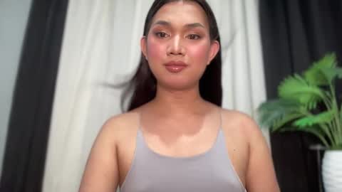 Lily online show from 05.26.26