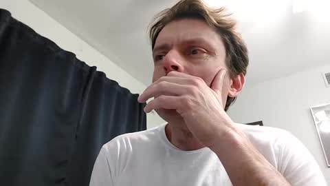 Snapshot of undress_me_ chatting on 01.24.25 undress me online show from 01.24.25