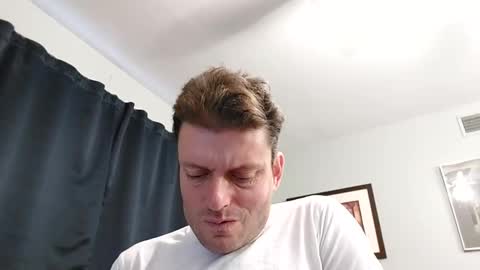 Snapshot of undress_me_ chatting on 02.28.25 undress me online show from 02.28.25