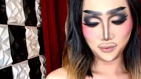 QUEEN RUBY online show from 06.23.26