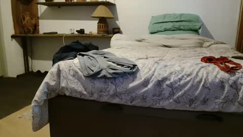 Snapshot of ungcouple21 chatting on 09.20.25 ungcouple21 online show from 09.20.25