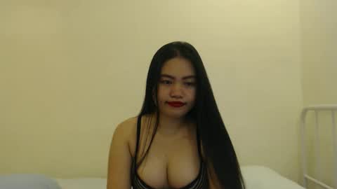 Snapshot of unlick_pussy_untouch_unkiss chatting on 11.28.25 unlick_pussy_untouch_unkiss online show from 11.28.25