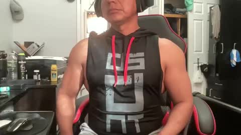 Snapshot of unlobitooenwallstreet chatting on 10.05.25 unlobitooenwallstreet online show from 10.05.25