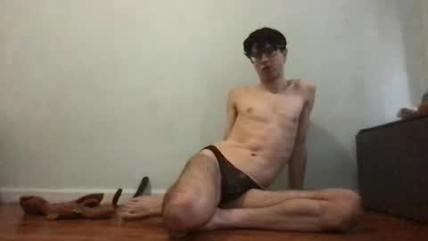 Snapshot of upsetboy chatting on 04.13.26 deaf mute boy online show from 04.13.26