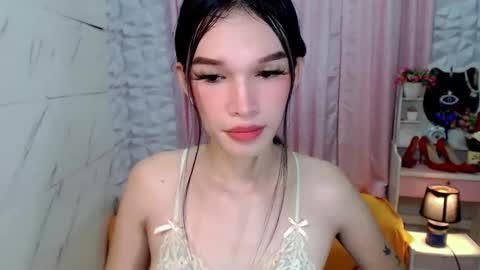 ur_asianbabexxx online show from 11.29.25