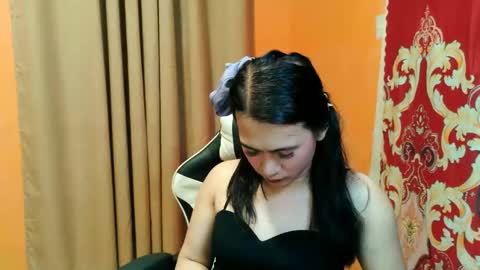 Snapshot of ur_asianpretty chatting on 04.13.26 Aya online show from 04.13.26