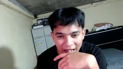 Snapshot of ur_asianversarap chatting on 02.20.26 asian versarap online show from 02.20.26