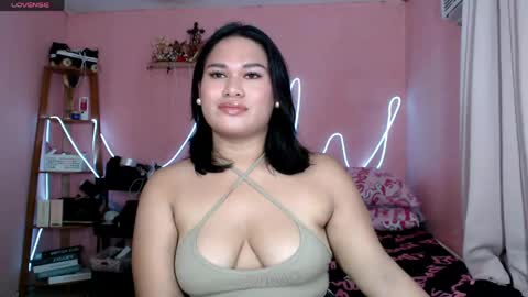 Snapshot of ur_baby_rebbecca chatting on 06.07.26 SINGLE online show from 06.07.26