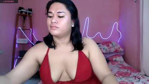 Snapshot of ur_baby_rebbecca chatting on 07.06.26 SINGLE online show from 07.06.26