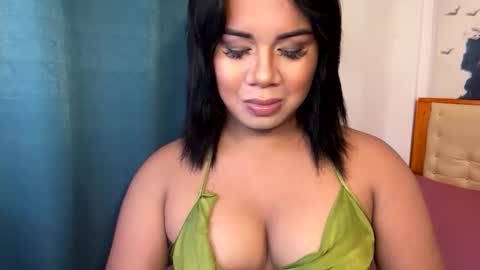 Vee online show from 11.14.25