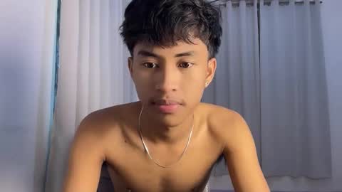 ur_fuckerbttm online show from 11.26.25