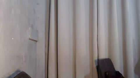 Snapshot of ur_krissyxxx chatting on 06.23.26 kriss online show from 06.23.26