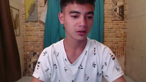 Snapshot of ur_naughtyboy_raphael chatting on 09.13.25 ur_naughtyboy_raphael online show from 09.13.25